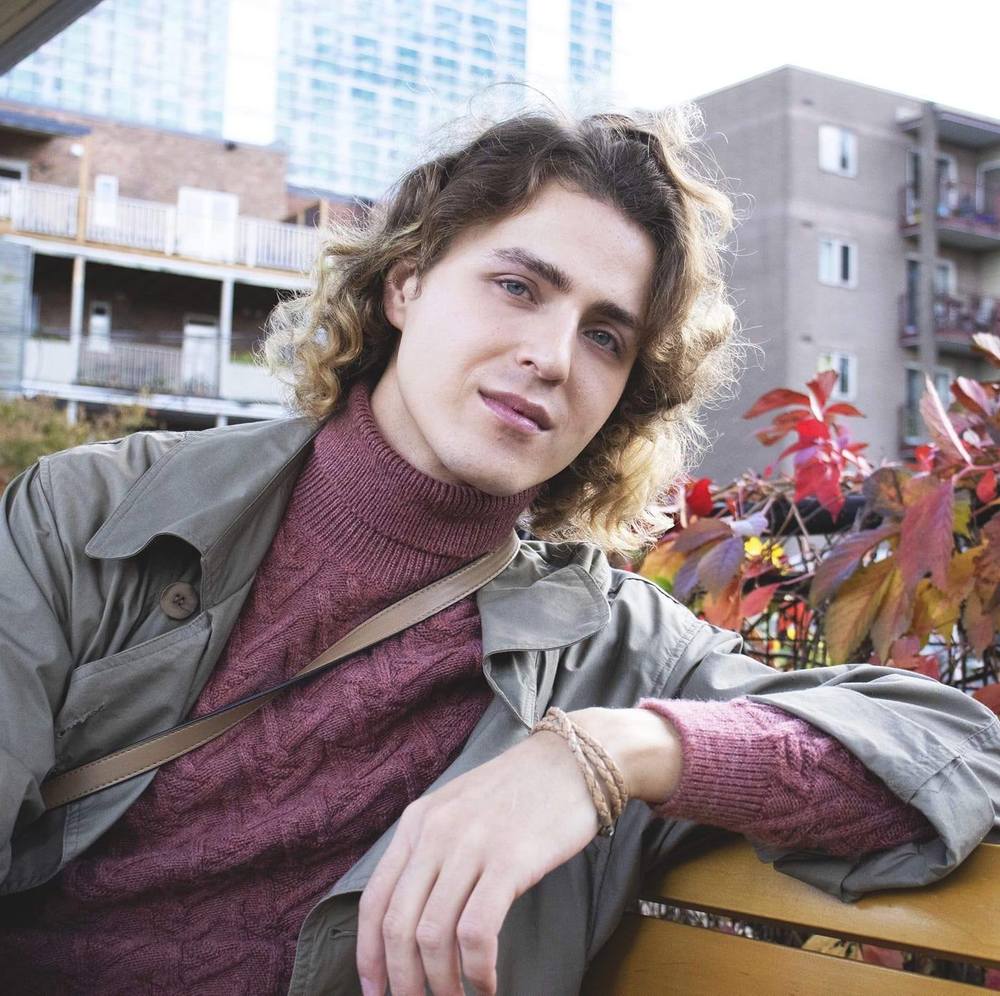 Meet your Posher, Félix